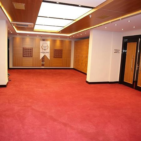 Atasehir Palace Hotel & Conference İstanbul Dış mekan fotoğraf