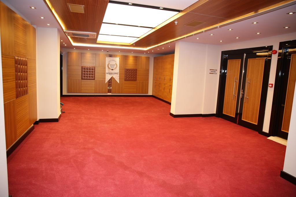 Atasehir Palace Hotel & Conference İstanbul Dış mekan fotoğraf