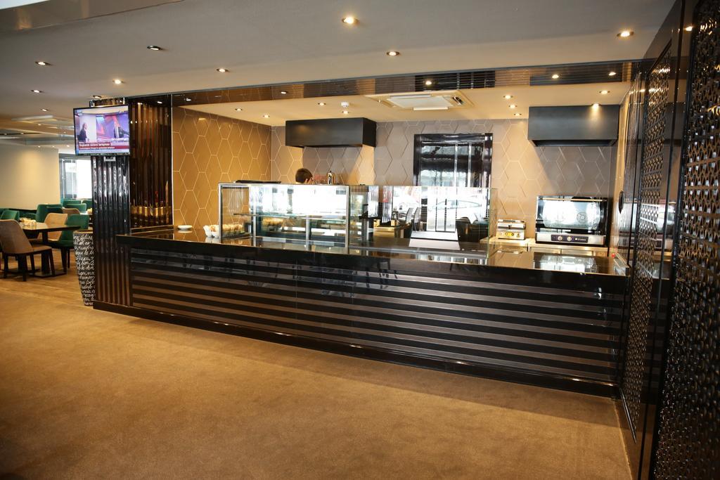 Atasehir Palace Hotel & Conference İstanbul Dış mekan fotoğraf