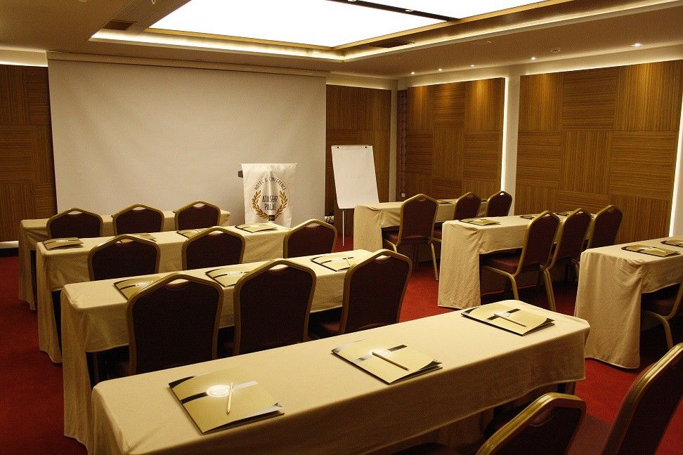 Atasehir Palace Hotel & Conference İstanbul Dış mekan fotoğraf
